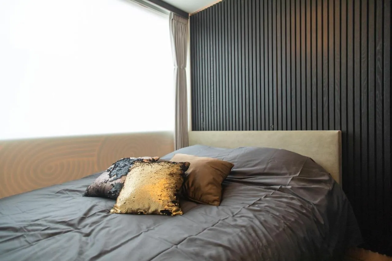 Zi Overnight Stay Eindhoven Nederland
